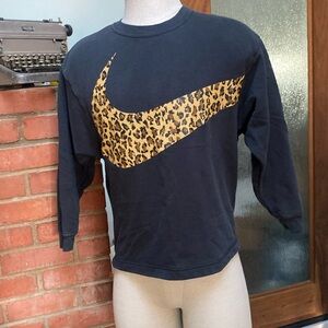 Nike Dolman 3/4 Sleeve sweatshirt
